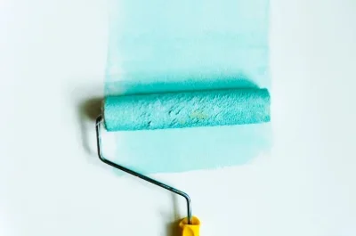 Peinture intérieure à Tiercé — murs, plafonds et boiseries
